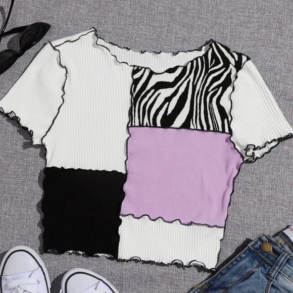 🍒3 for $12 - Shein Colour Block Cropped Tee - Picture 1 of 3